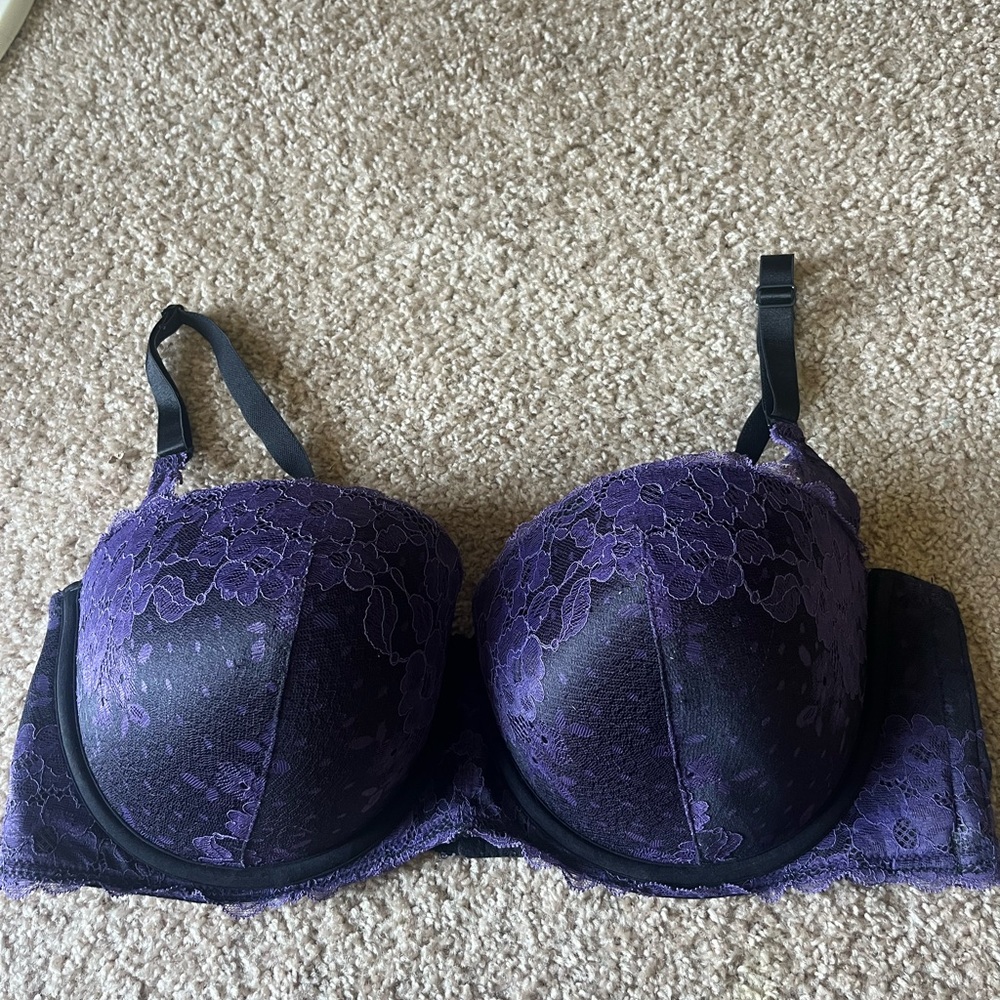 Torrid Bra-Smoke free home. Almost brand new. Could be worn as strapless.